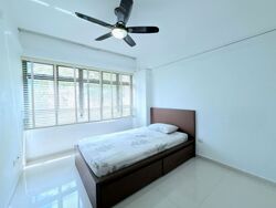 Blk 221A Linear Green @ Bedok (Bedok), HDB 4 Rooms #578467261